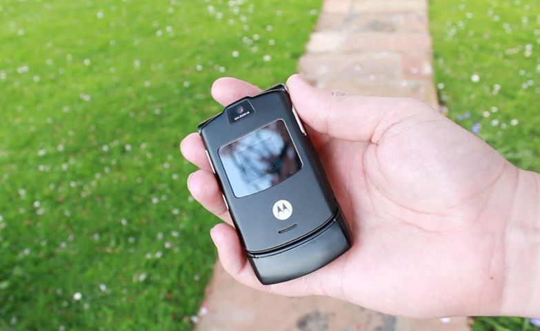 Motorola lanzaría una versión mejorada del clásico Razr V3 version_mejorada_del_razr_v3