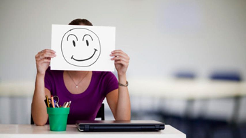 6 rasgos que tienen en común las personas infelices Rasgos que tienen en común las personas infelices.