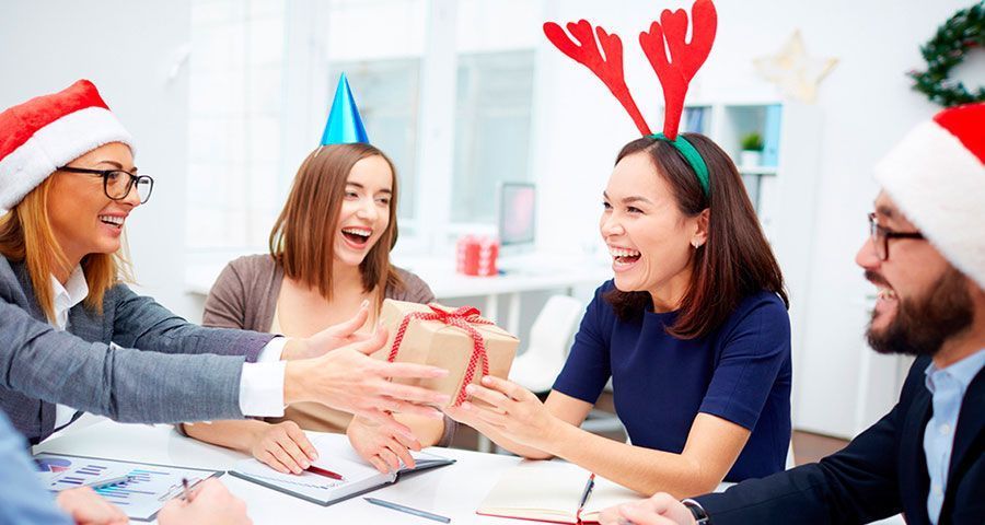 ¿Ya pensaste qué obsequiar a tus colaboradores? Aquí 5 opciones opciones de obsequios para colaboradores