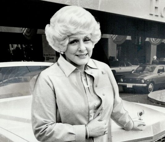 Mary Kay Ash, la emprendedora visionaria que rompió moldes Mary Kay Ash,