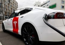 Tesla pierde millones de dólares por ¿baterías? Tesla Baterías