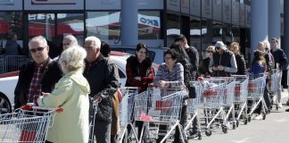 Las colas y los consumidores, un análisis que lo explica todo