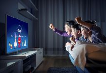 Disfruta al máximo la llegada de Disney+ con estos artículos de Amazon