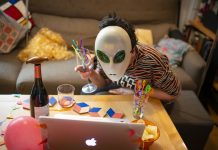 Celebra el fin de año por Zoom con estas ideas