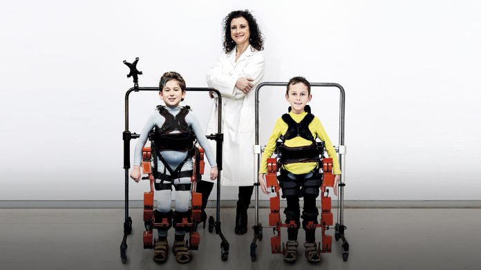 Finalmente llegó el primer exoesqueleto pediátrico