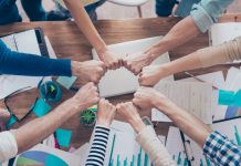 ¿Cómo levantar el ánimo y motivación de tu equipo de trabajo?