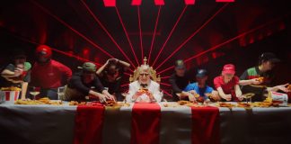 KFC reta a su competencia con polémica campaña