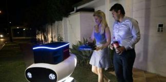Domino’s pondría a robots a repartir sus productos