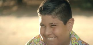 El niño del Oxxo se vuelve viral otra vez, conoce la razón