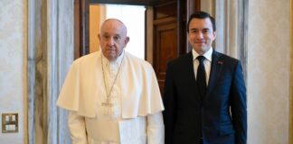Reunión entre el Presidente Daniel Noboa y el Papa Francisco, este 13 de mayo