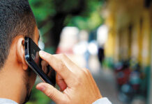 Operadores móviles pagan 11 mil millones de pesos a usuarios: Superindustria