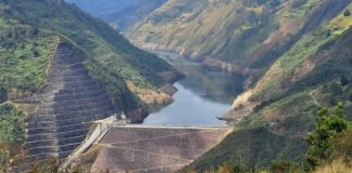 El gobierno quiere generar en el futuro 200 megavatios con paneles solares flotantes en Mazar Noticias