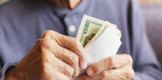 El presidente Nemaa anunció que 60 millones de dólares estadounidenses estaban acreditados devolviendo el IVA a adultos mayores y personas con discapacidades. | Economía | Noticias