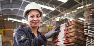 Cuenca cumple 204 años de independencia y es la ciudad más industrial del Ecuador