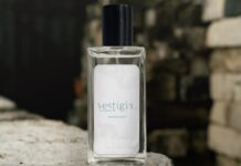4foreverything presenta Vestigia, un perfume de Elise Dion