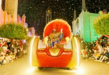 Cabalgata de Reyes 2024 en Parque Warner Madrid