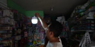 Hacienda estima que los cortes de luz habrían afectado a la economía hasta un 1,5% del PIB | Economía | Noticias