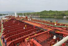 Petroecuador importó 140.000 barriles de diésel premium y 80.000 barriles de gasolina para satisfacer altas necesidades de producción energética | Economía | Noticias