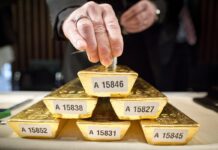 El apetito constante de los bancos centrales está impulsando los precios del oro hacia los 3.000 dólares | Mercados financieros