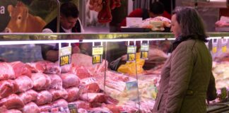 La Eurozona da por superada la crisis de precios: acaba 2024 con la inflación bajo control | Negocio