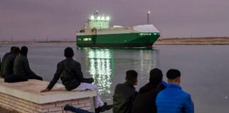 Los hutíes ‘secan’ el Canal de Suez, exponiendo a Egipto | Negocio