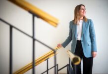 Paula Conthe: “La mejora de la prima de riesgo es permanente” | Negocio