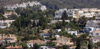 Una década de ‘golden visa’ en España: de compradores saudíes en Málaga a chinos en Madrid | Economía