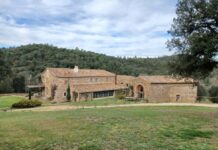 Las tres casas de la semana: Masía del siglo XVII rehabilitó sus orígenes por 7,5 millones | Negocio