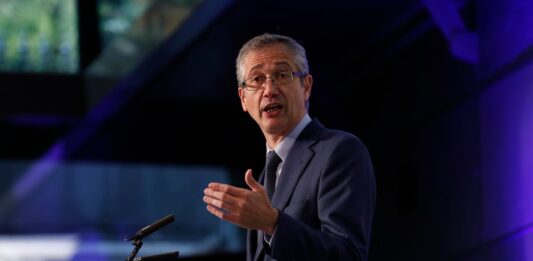 Hernández de Cos, el poder del matiz | Economía