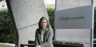 Karen Ward (JP Morgan AM): “Si Europa mantiene su regulación medioambiental y la obsesión con el déficit será difícil competir con EE UU y China” | Negocios