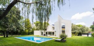 Las tres casas de la semana: Avant Gardens y funcionalidad en moralidad por seis millones | Negocio