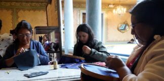 Artesanas transforma los materiales de aviación de Latam Airlines Ecuador en nuevos productos | Economía | Noticias