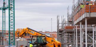 Los salarios españoles se encuentran entre los que recibieron menos de toda la Unión Europea en 2024 | Negocio