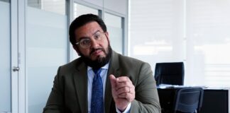 La cartera de asociaciones público-privadas excede los USD 10,000 millones: los aeropuertos están calificados, y el secretario Pablo Cevallos | En economía | Noticias