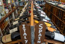 El sector del vino cree que la tarifa de Trump «tomará el vino español y europeo de los Estados Unidos» | Negocio