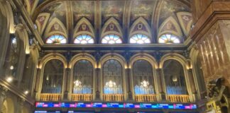 El IBEX 35 gana puntos como una entrada de inversión en la guerra comercial completa | Mercados financieros