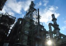 Petroecuador: La emergencia en la refinería de esmeralda no tiene influencia en el suministro de combustible | Economía | Noticias