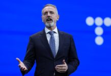 Telefónica perdió 1.731 millones por la venta de las subsidiarias de Argentina y Perú | Buscar