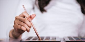 Mesoteliom: Las mujeres levantan su voz contra el talco de los cosméticos por asbesto | Negocio