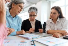 El estudio analizó las necesidades y desafíos de los empleados durante 50 años en Ecuador y Perú | Economía | Noticias