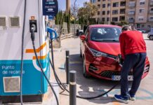 Los españoles no creen en el auto eléctrico | Economía nacional e internacional