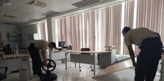 La jornada laboral está en Esmeraldas a través de terremotos | suspendido | Economía | Noticias