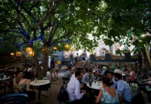 Un termómetro 5D presenta cinco días, un barómetro con variables de análisis contemporáneas para monitorear el clima económico en España | Economía nacional e internacional