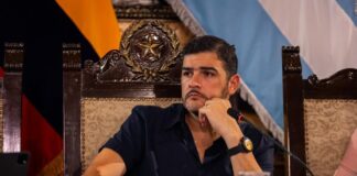 Aquiles Álvarez reconoce al triunfo de Daniel Novoas: «La gente ha elegido democráticamente y tienes que ser honesto para reconocerlo. Lo peor es ser un mal perdedor» | Economía | Noticias