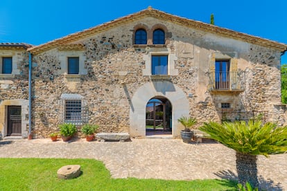 Casa rural en la región de Gironès (Gerona). 