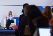 Díaz premiará a las cooperativas de crédito “éticas” para reivindicarlas frente a la banca tradicional | Economía