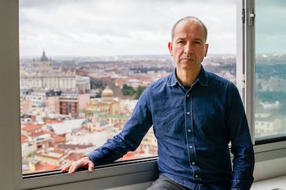 El arquitecto José María Sánchez posa en su estudio en Madrid el pasado 21 de marzo. 