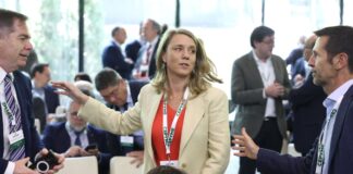 Angela de Miguel derrota a Cuerva en los Cepyms y refuerza el poder de Garamendi | Negocio