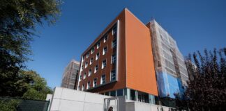 El negocio dorado de las residencias estudiantiles: camas para más de 1,000 euros que solo cubren el 20% de la demanda | Negocio