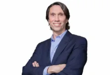 Telefónica releva al presidente de su filial chilena con la venta encima de la mesa | Empresas